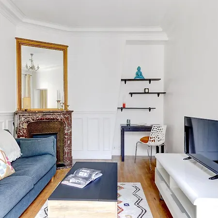 Apartment Stylish 1br Steps From Le Marais & Montorgueil
